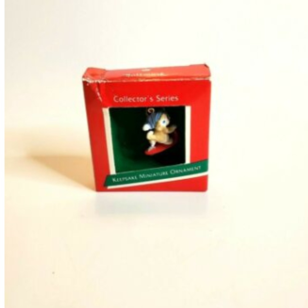 1989 Hallmark Min Ornament Kittens in Toyland